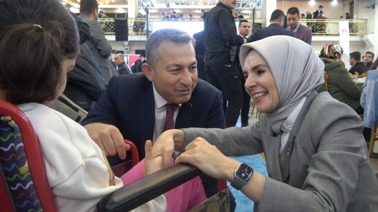 Bakan Göktaş Kilis’te iftar programına katıldı