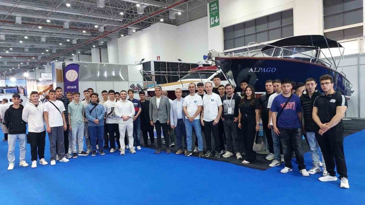 Ayvalık Denizcilik Lisesi Mast İzmir Boatshow Fuarı’nda