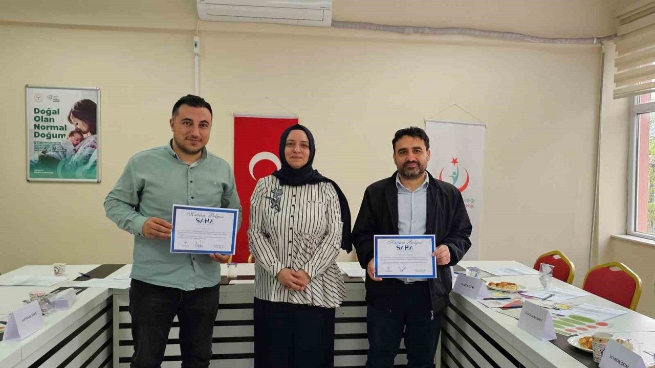 Bitlis’te medya mensuplarına yönelik "SAHA Sağlık Elçileri" eğitimi düzenlendi