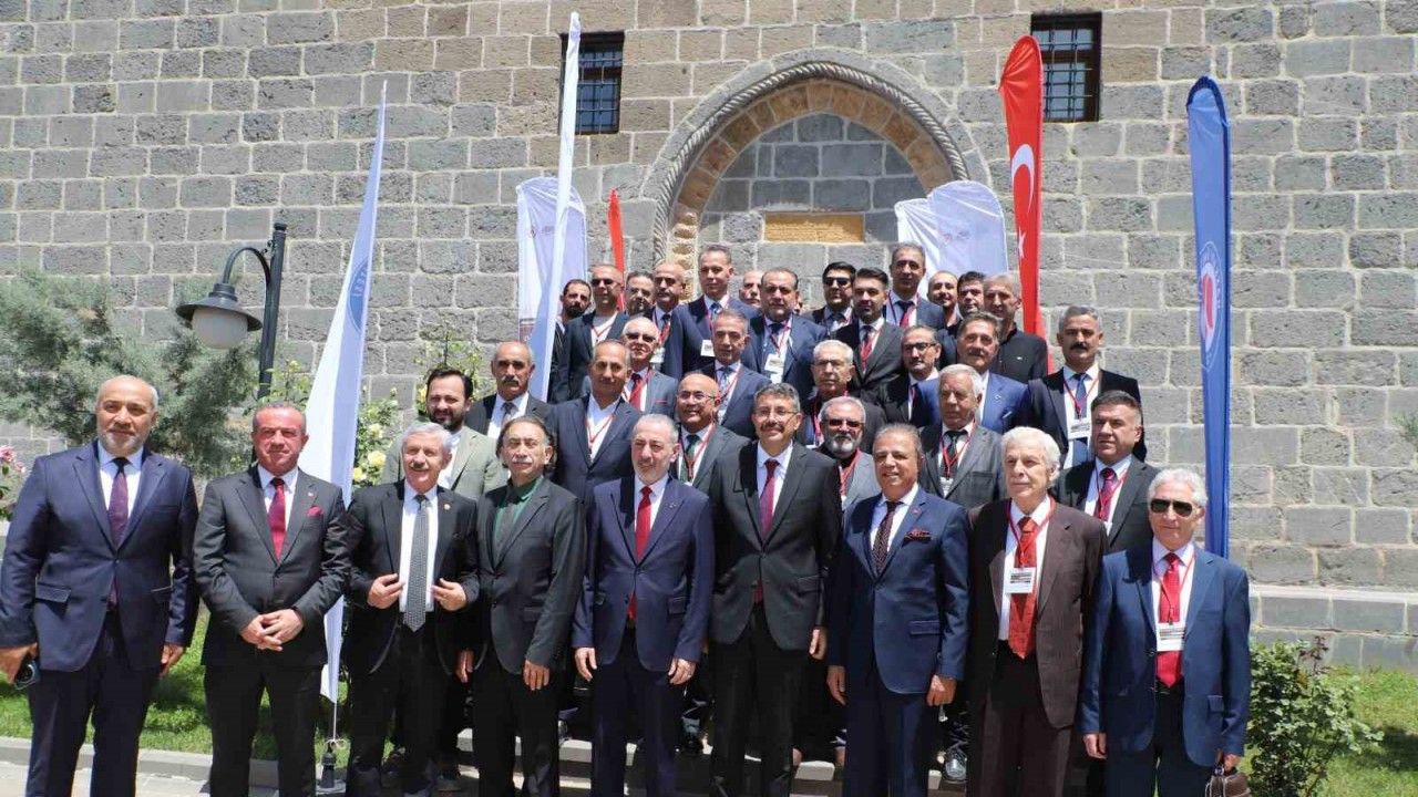 Kadim Şehir Hakkari Çalıştayı