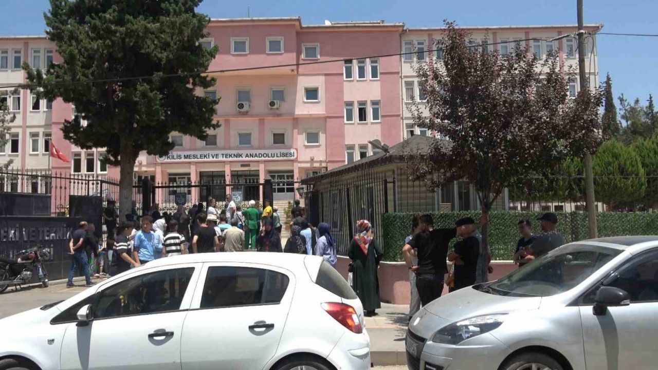 Kilis’te 2 bin 272 öğrenci LGS heyecanı yaşadı