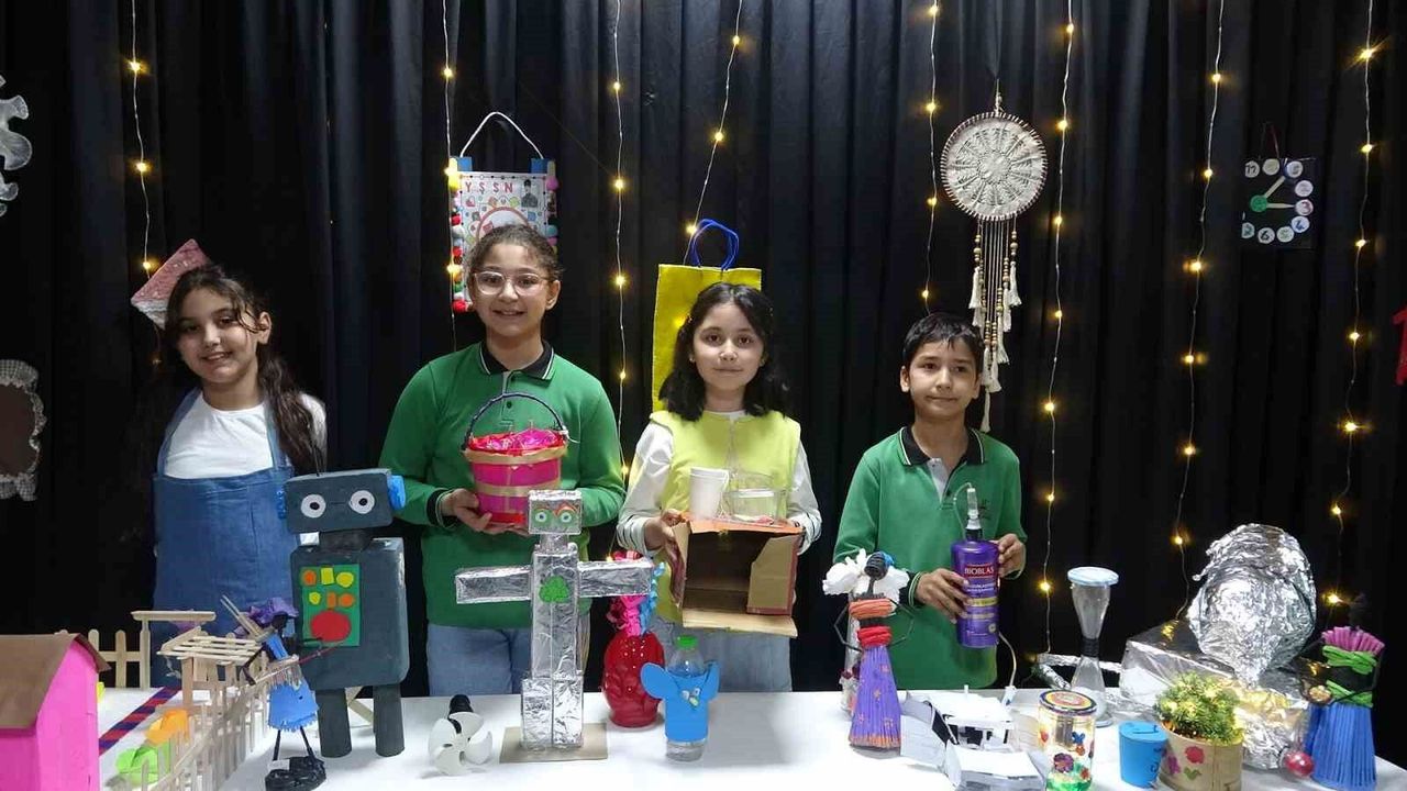 Kilis'te 'Atıktan Sanata' sergisi: Öğrenciler atıkları sanata dönüştürdü