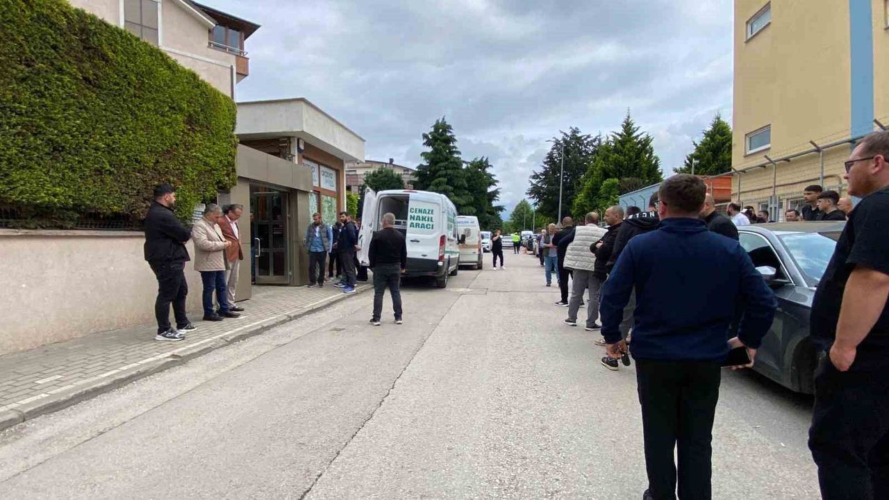 Nikah şahidi olduğu ortağı tarafından öldürüldü