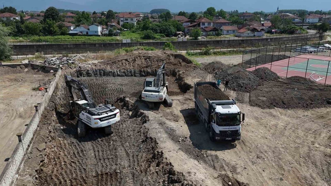 19 Mayıs'ta temel kazıları başladı
