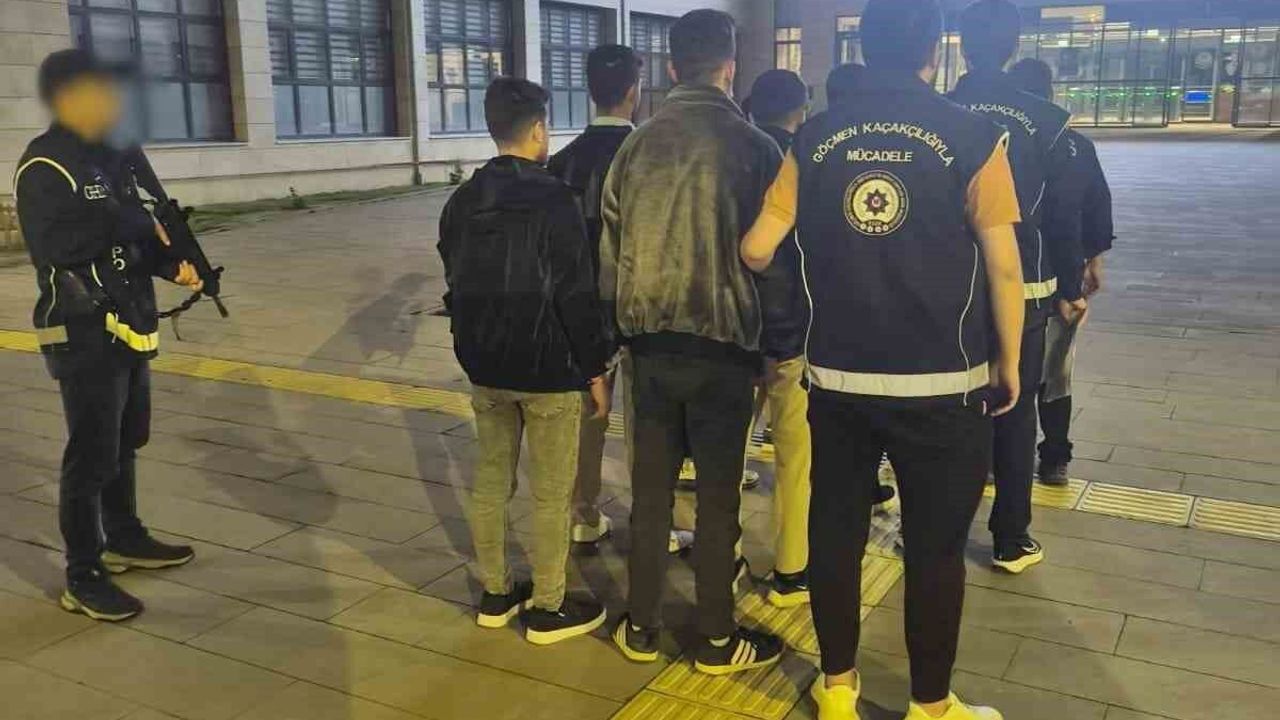 Afyonkarahisar'da göçmen kaçakçılığı operasyonunda 8 düzensi