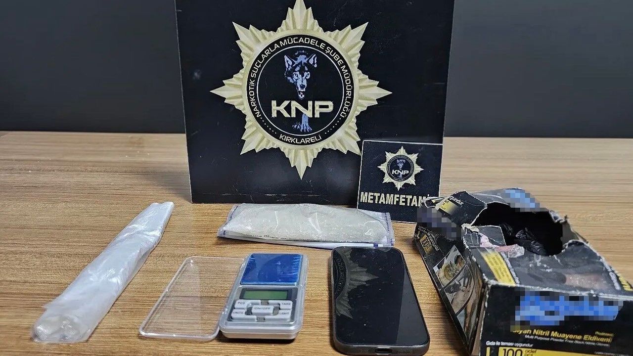 Babaeski'de 130 gram metamfetamin ele geçirildi: 2