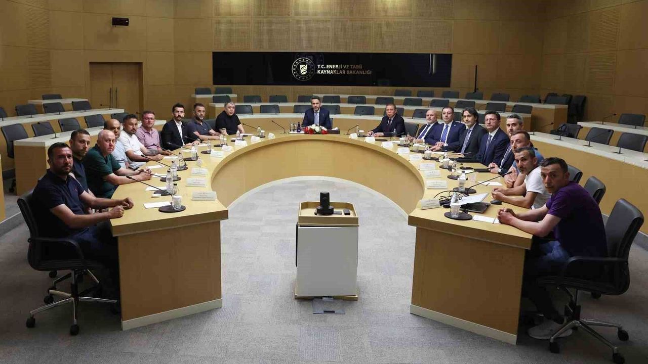 Bakan Bayraktar, Doruk Madencilik işçilerini kabul etti