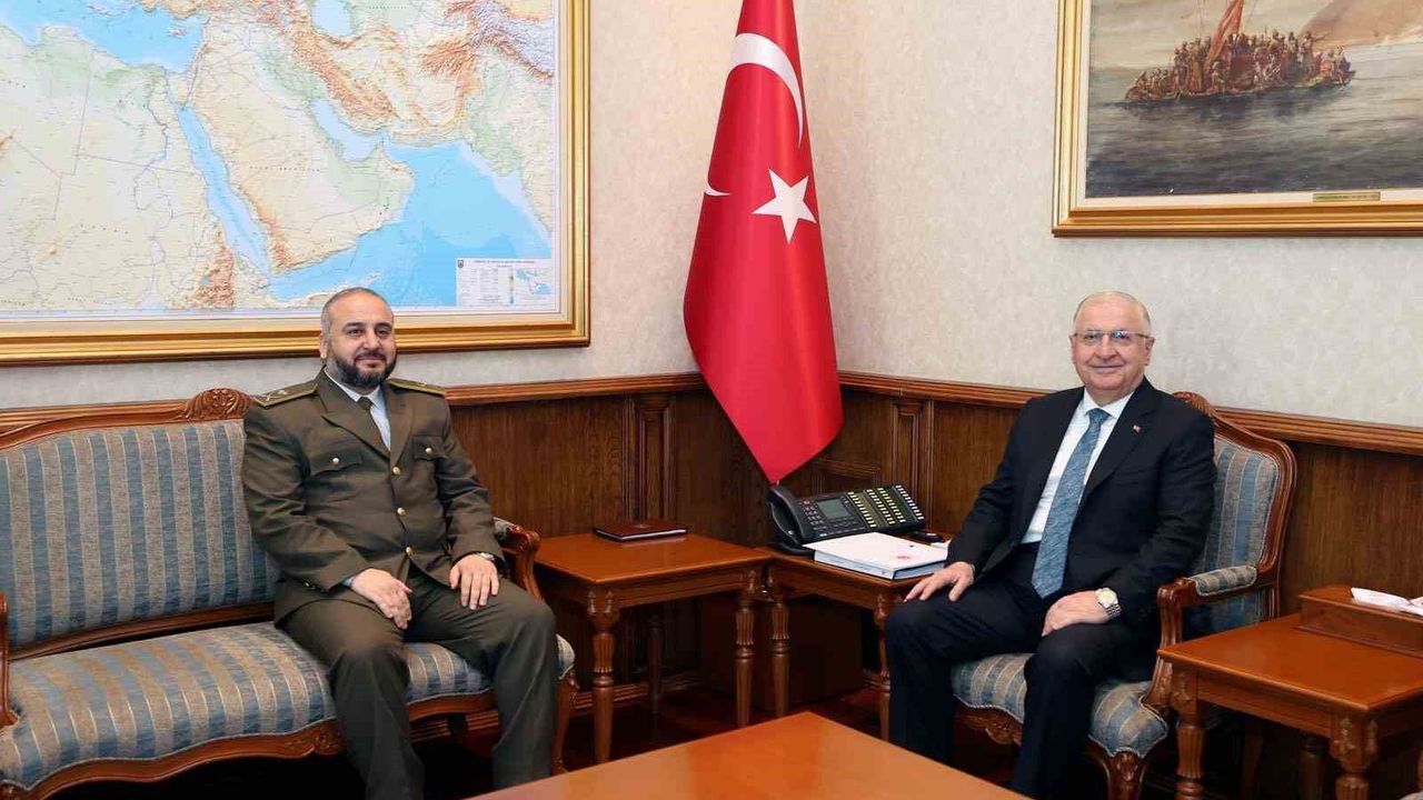Bakan Güler, Suriyeli mevkidaşı Ebu Kasra ile görüştü