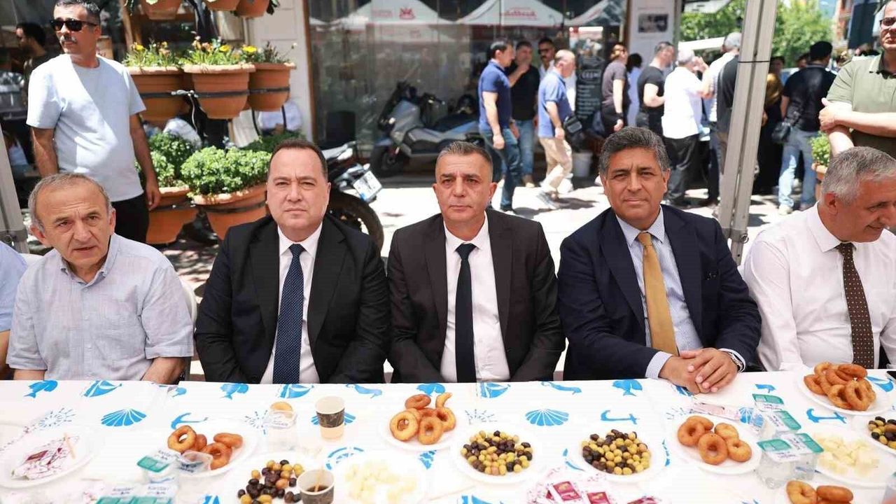 Başkan Şimşek, annesi için düzenlediği hayır progr