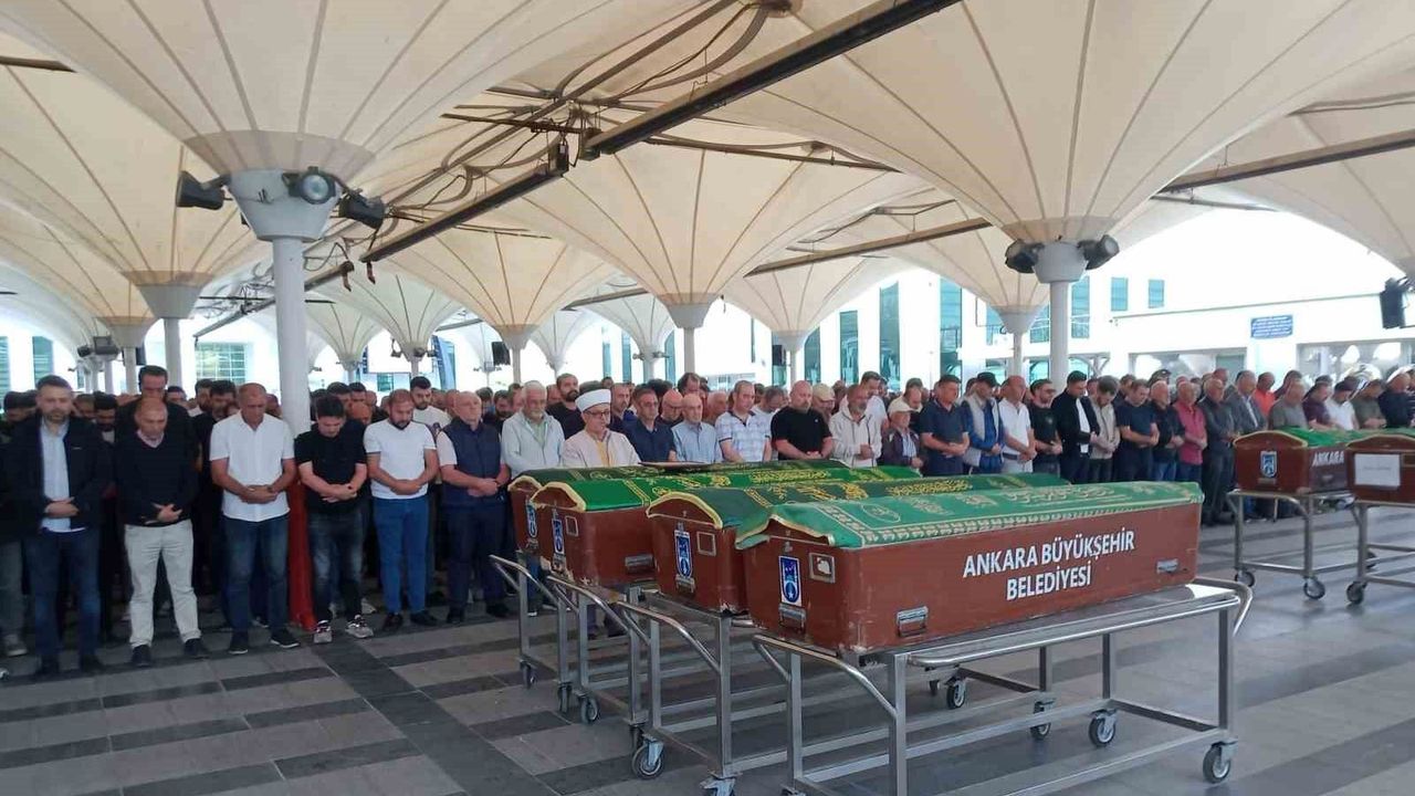 Bıçaklı saldırıda hayatını kaybeden 16 yaşındaki Kayra son y