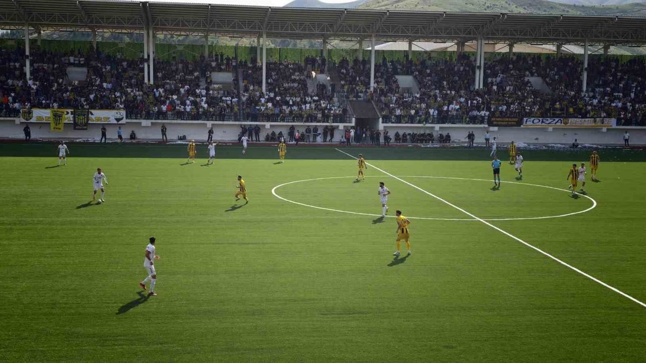 Bitlis'te 3. Lig yolunda büyük adım