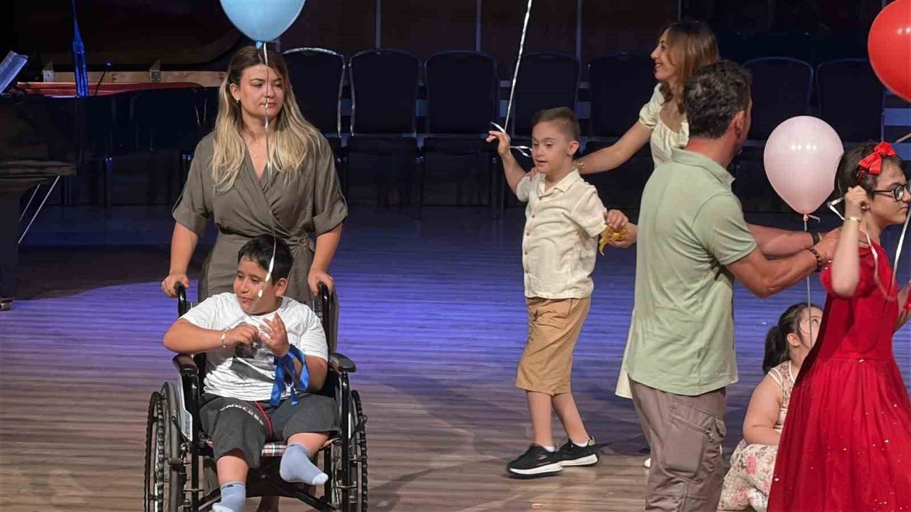 Bodrum'da özel öğrenciler için mezuniyet töreni düzenlendi