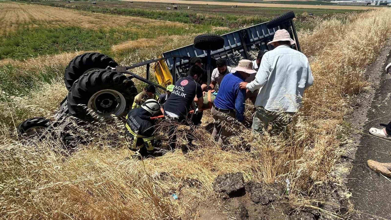 Diyarbakır'da takla atan traktörün altında kalan sürücüsü ya