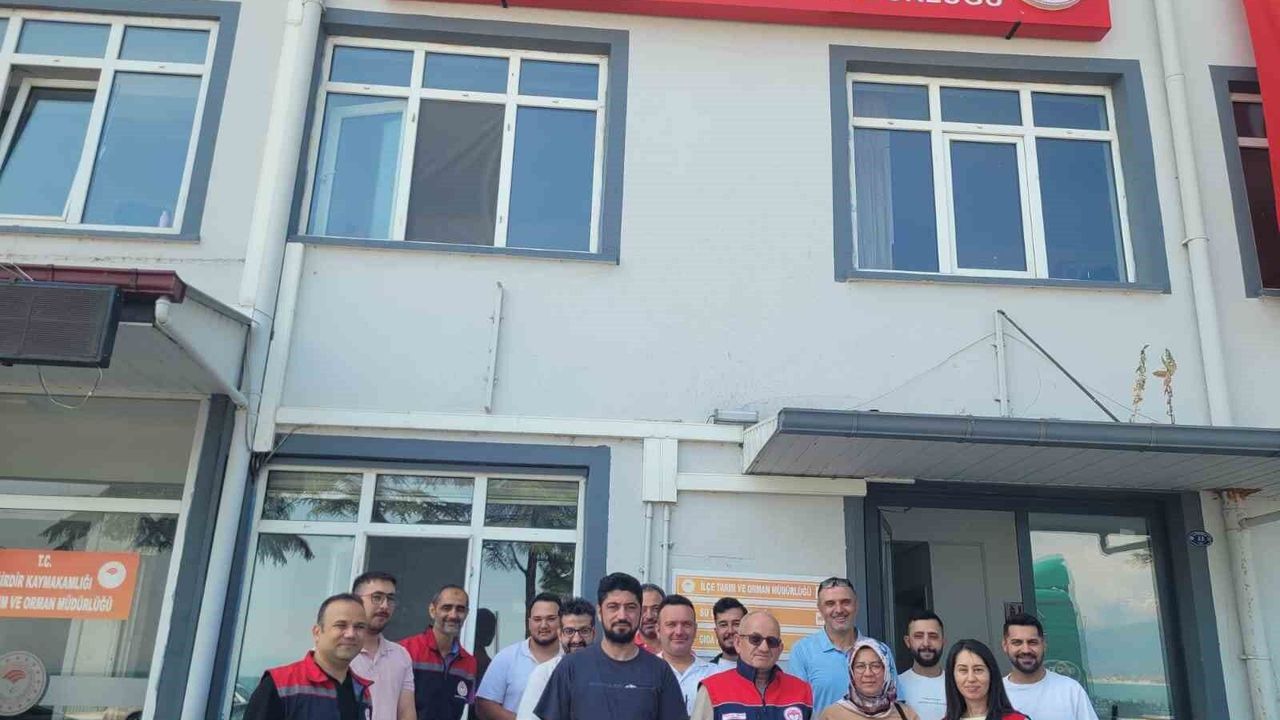 Eğirdir'de meyve ağaçlarında budama ve aşılama kursu tamamla