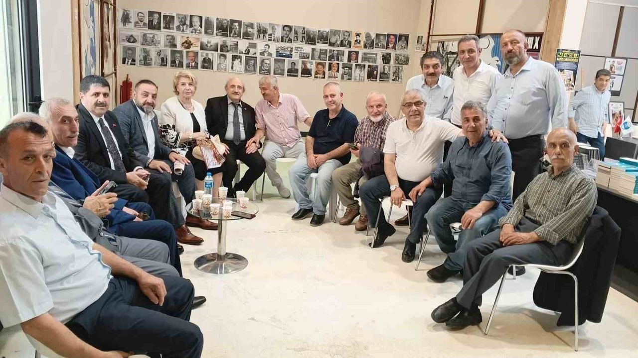 ERKON'un Erzurum günleri İstanbul'a kitap ve mizah