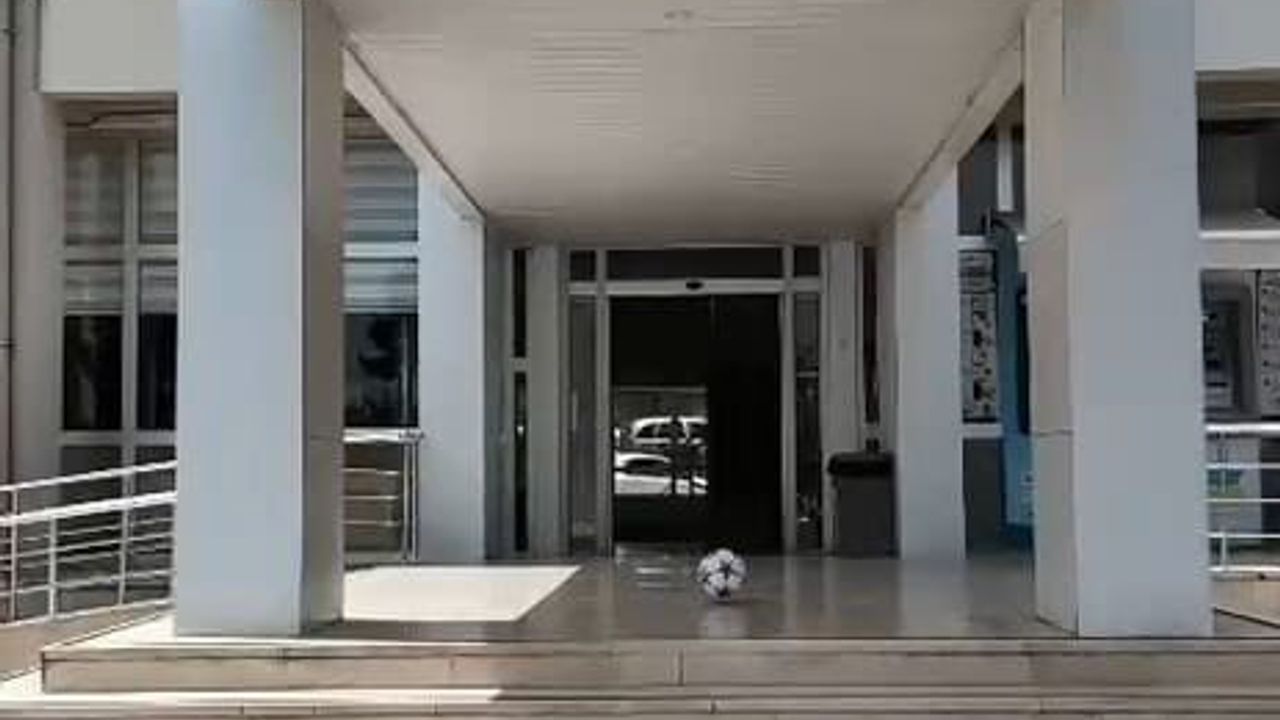Gediz Belediyesinin A Millî Futbol Takımı'na destek videosu 