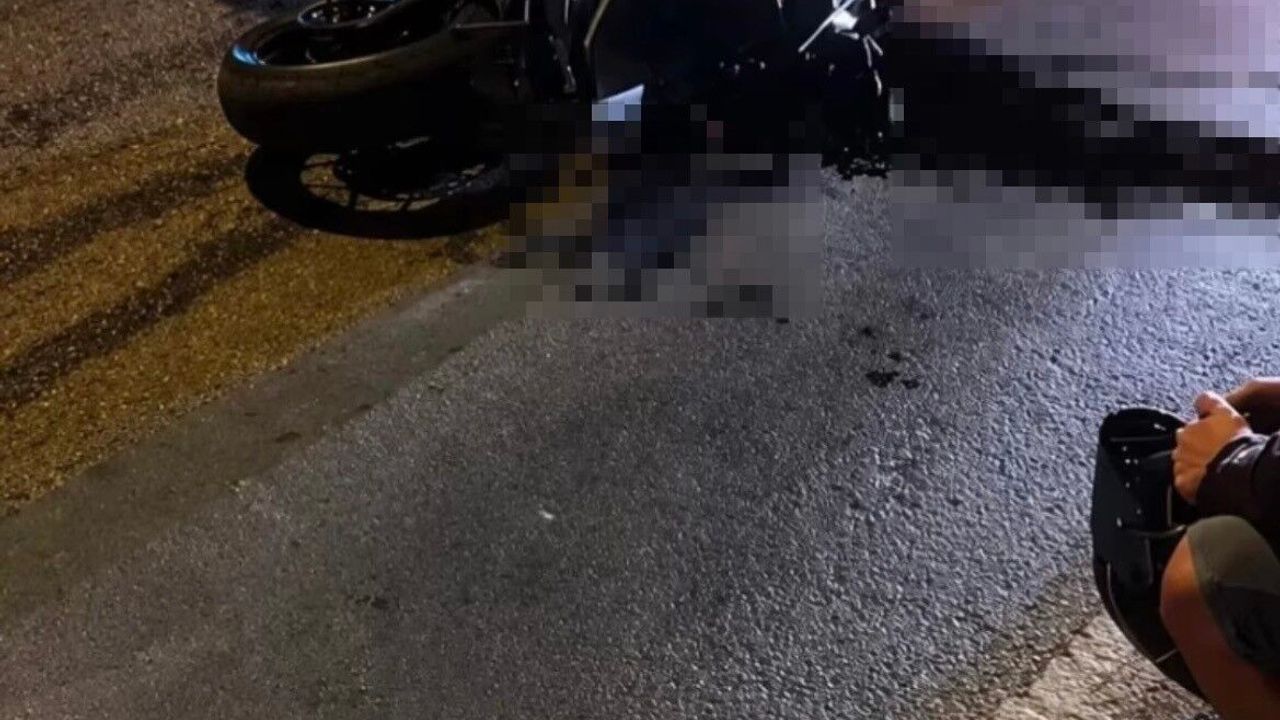 İzmir'de motosiklet kazası: Sürücü hayatını kaybetti