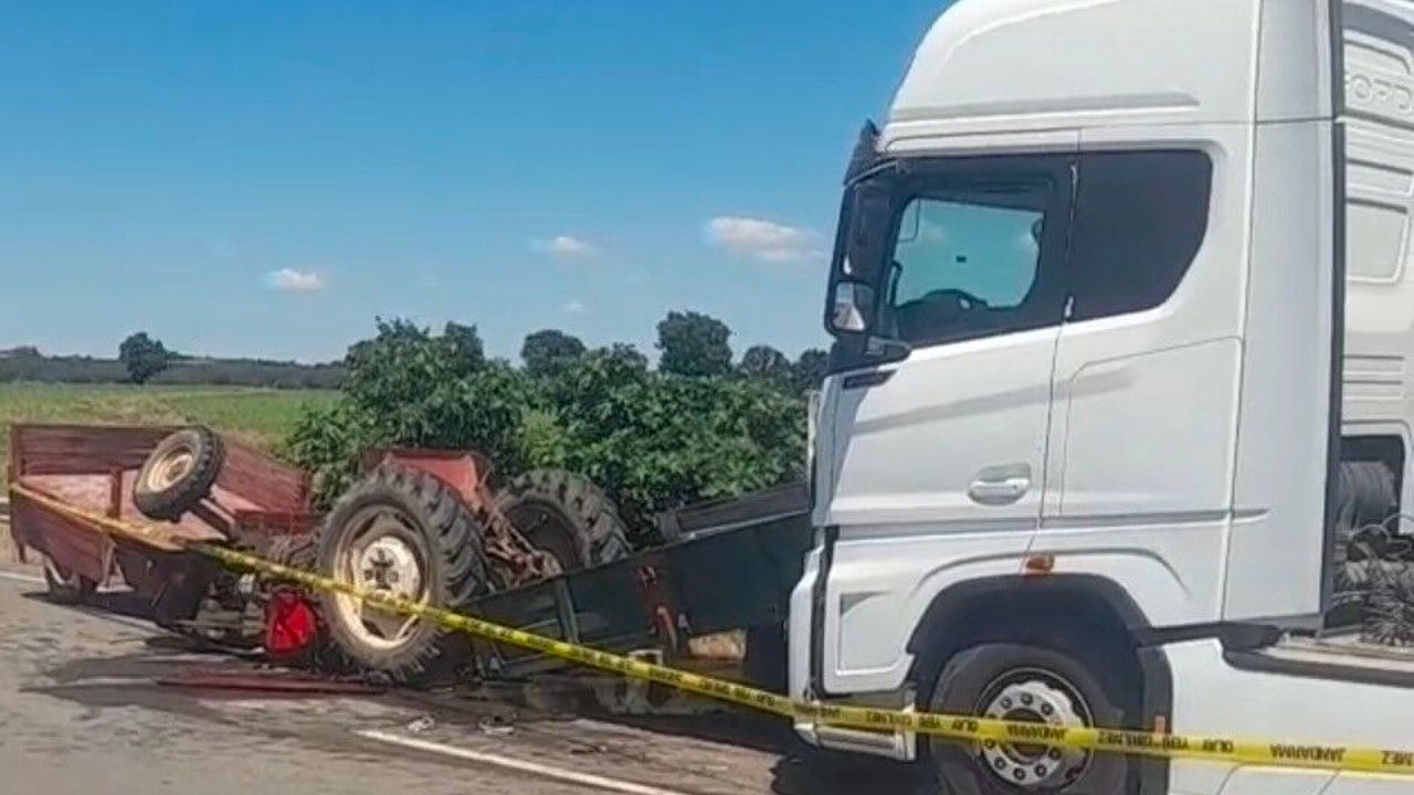 Kırklareli'nde tırın çarptığı traktörün sürücüsü hayatını ka