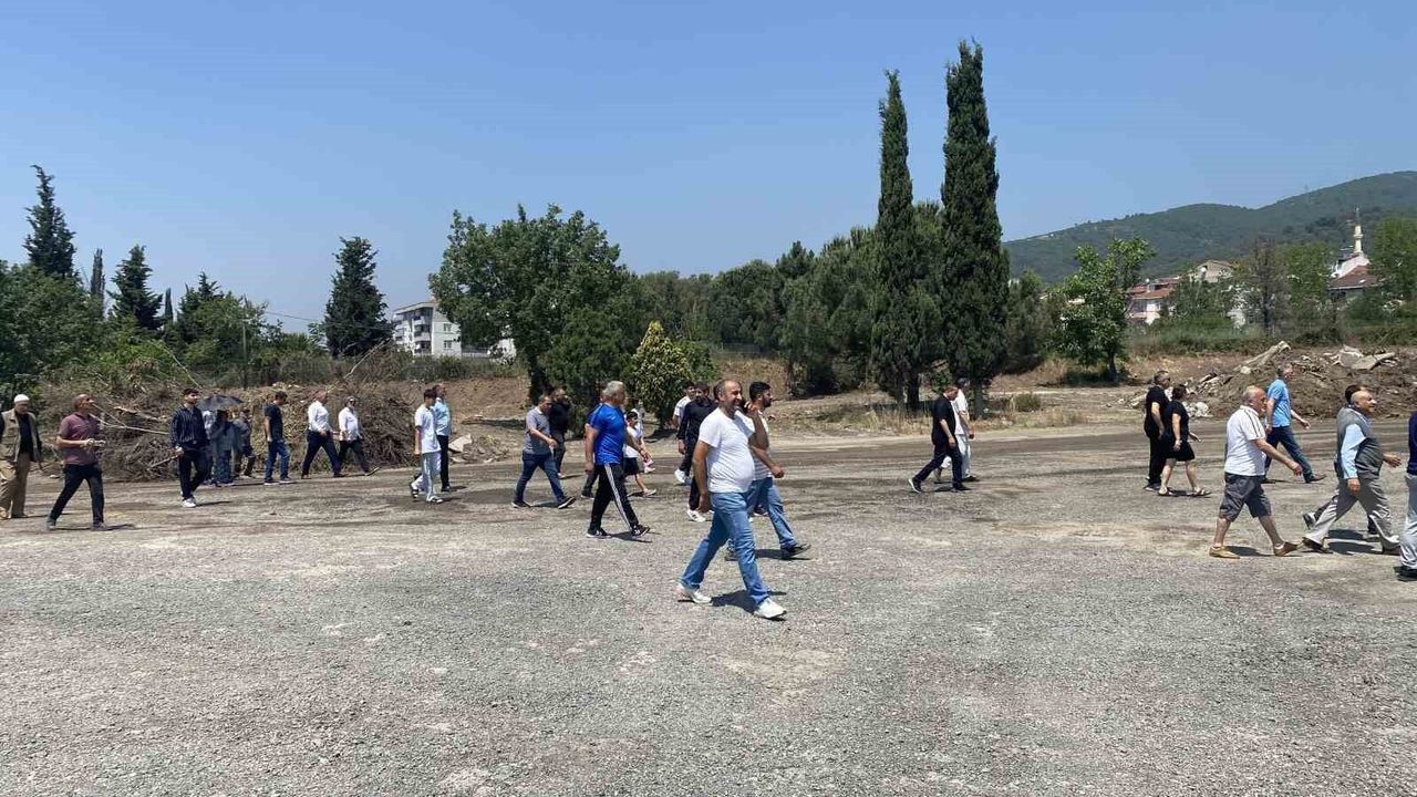 Körfez'deki tır parkı gerginliğine 'Akıl tutulmasıdır' açıkl