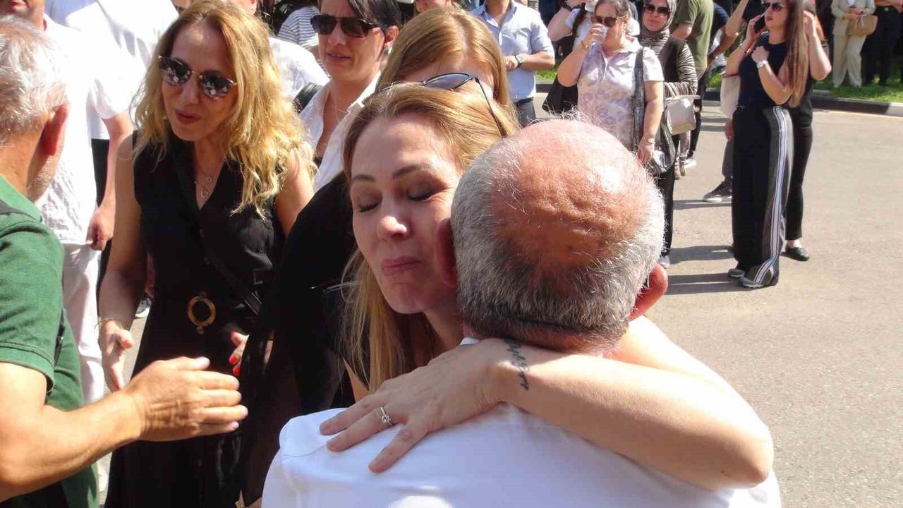Manisa'da Ferdi Zeyrek vefatının birinci yılında a