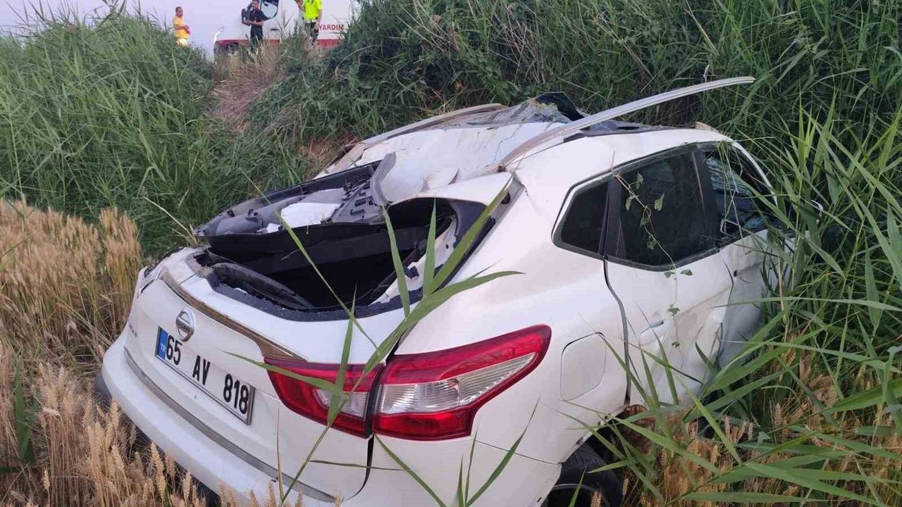 Manisa'da trafik kazası: 2'si çocuk 3 yaralı