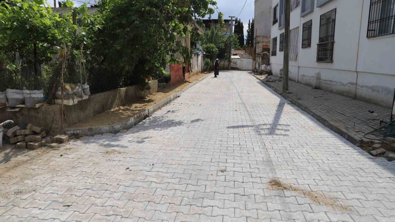 Nazilli'de yol çalışmaları sürüyor