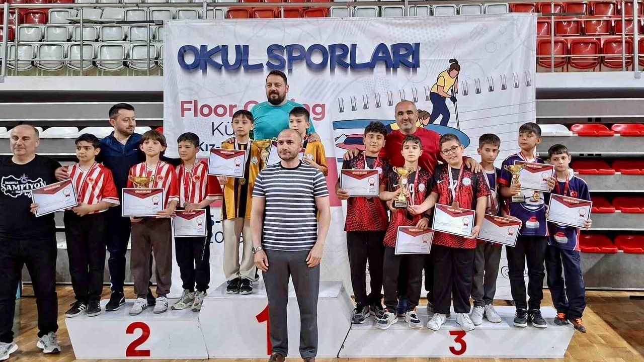 Niğdeli sporcular Türkiye Şampiyonası'nda kürsüye çıktı