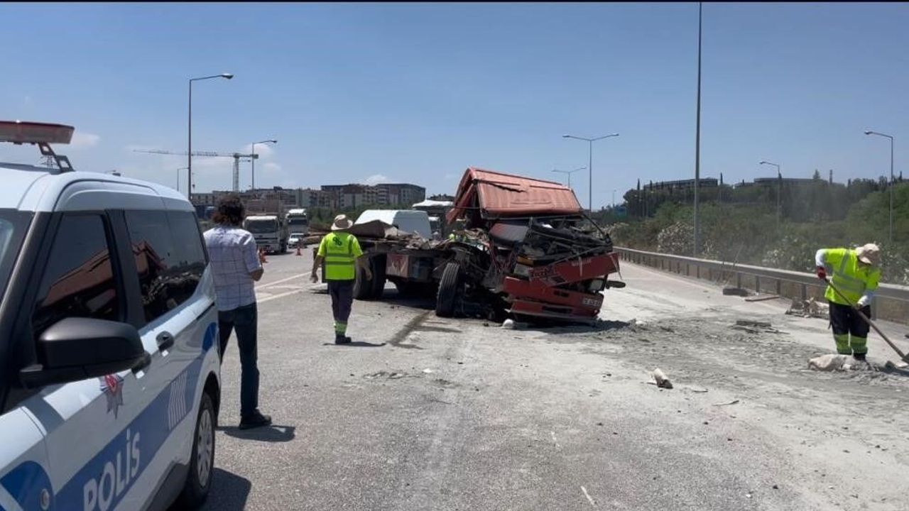 Otobandaki feci kazada hayatını kaybeden sürücünün kimliği b