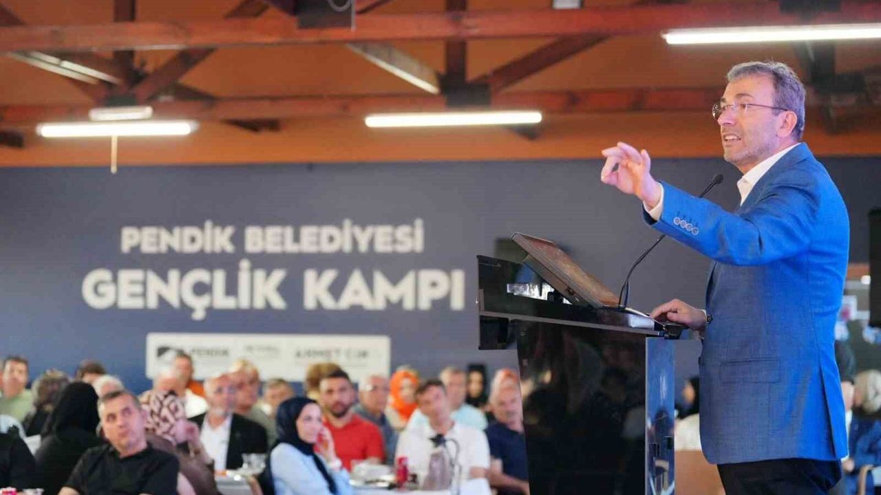 Pendik Belediye Başkanı Ahmet Cin: 'Borçsuz belediyeyiz, büt
