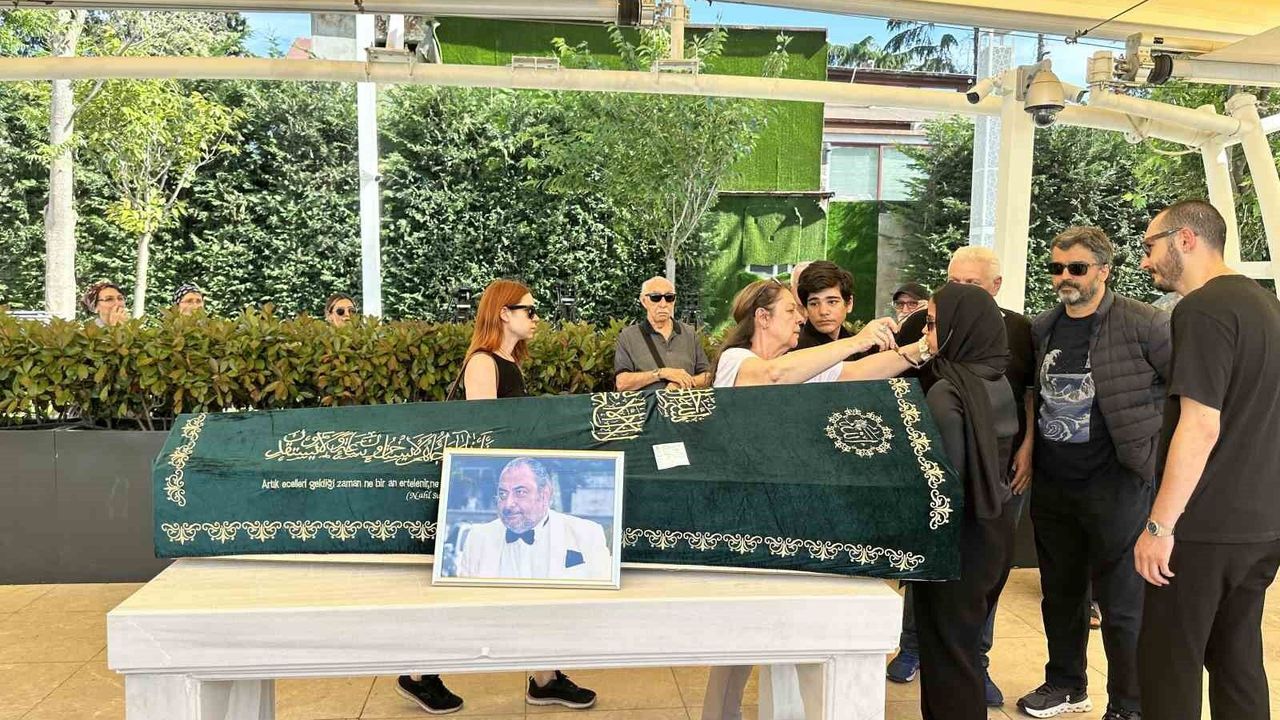 Reha Muhtar son yolculuğuna uğurlandı