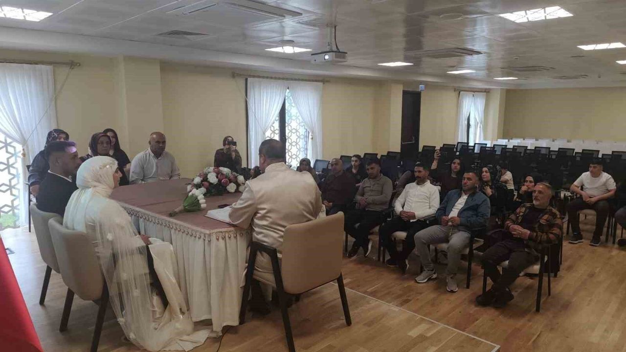 TDV'nin 'İki İnsan Bir Hayat' Projesi Kars'ta yeni bir yuvay