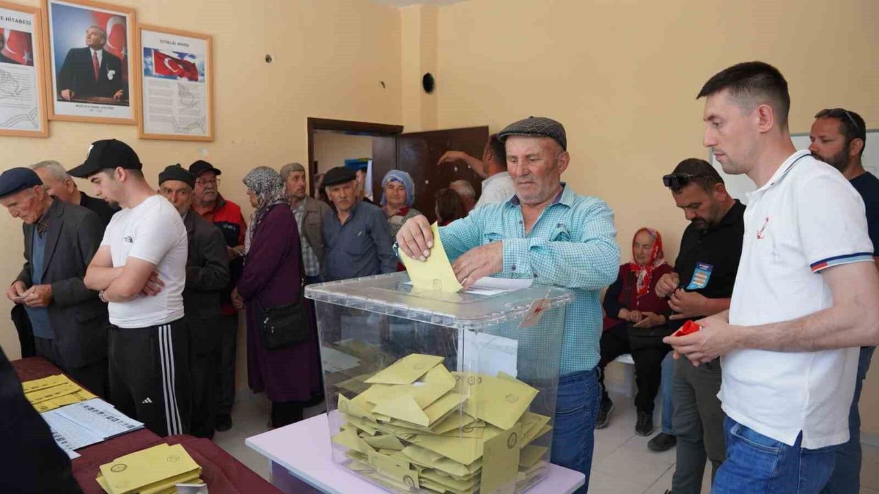 Tokat'ta ara seçim tamamlandı: 4 beldede başkanlar belli old