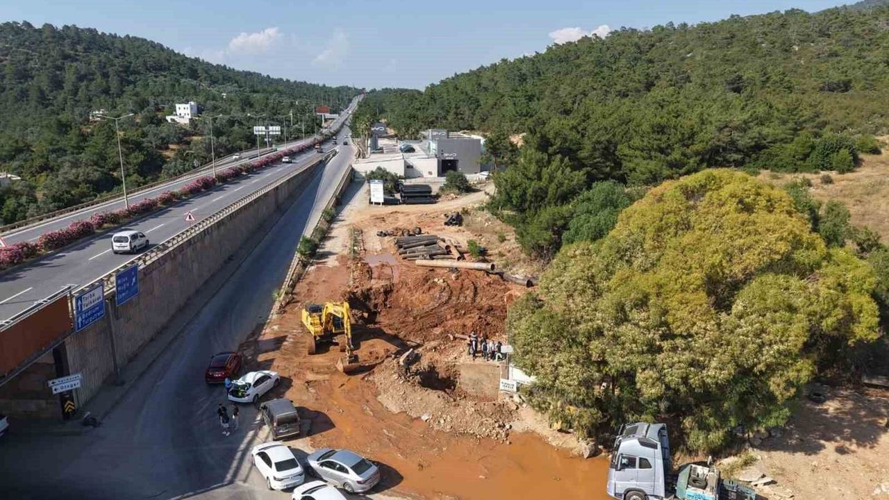 Torba ana depo hattı üçe ayrılarak Bodrum geneli su kesintis