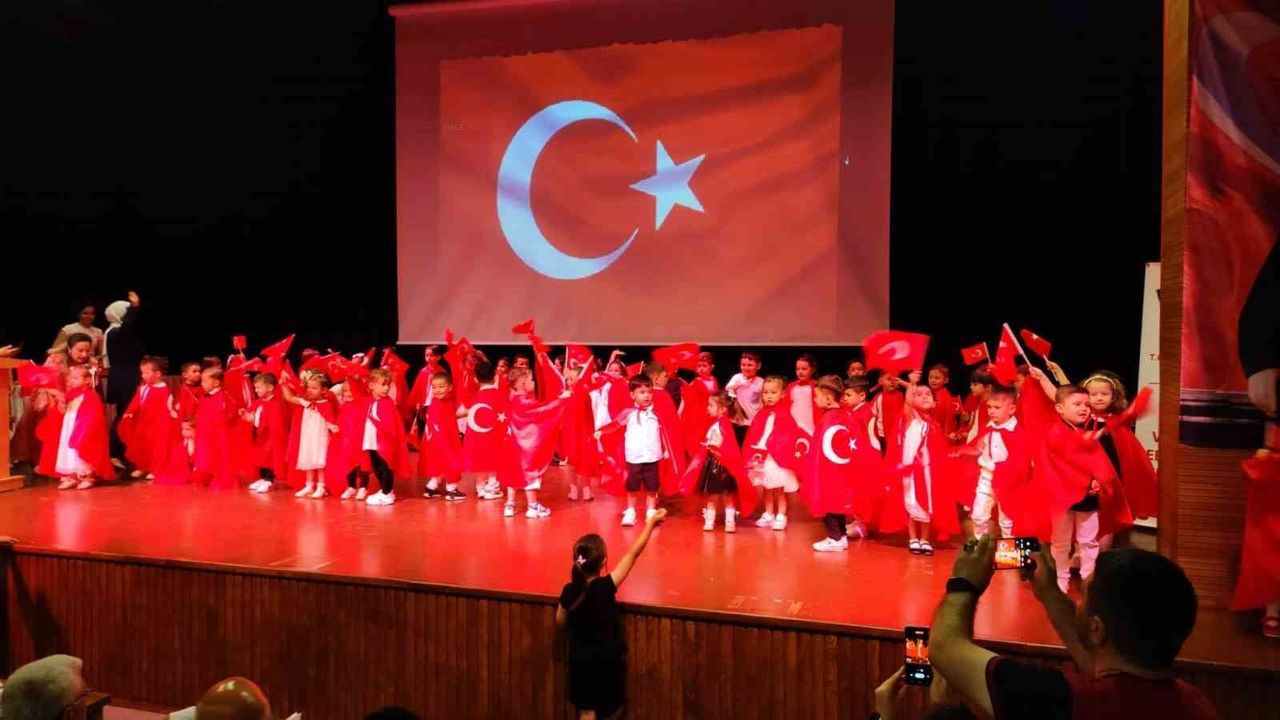 Vezirköprü'de miniklere belge töreni