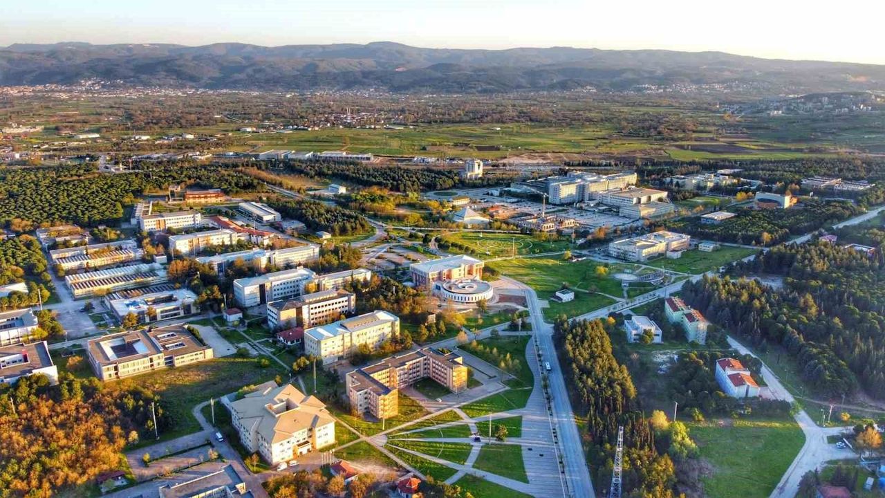 BUÜ'den aday öğrenciler için dijital tanıtım atağı
