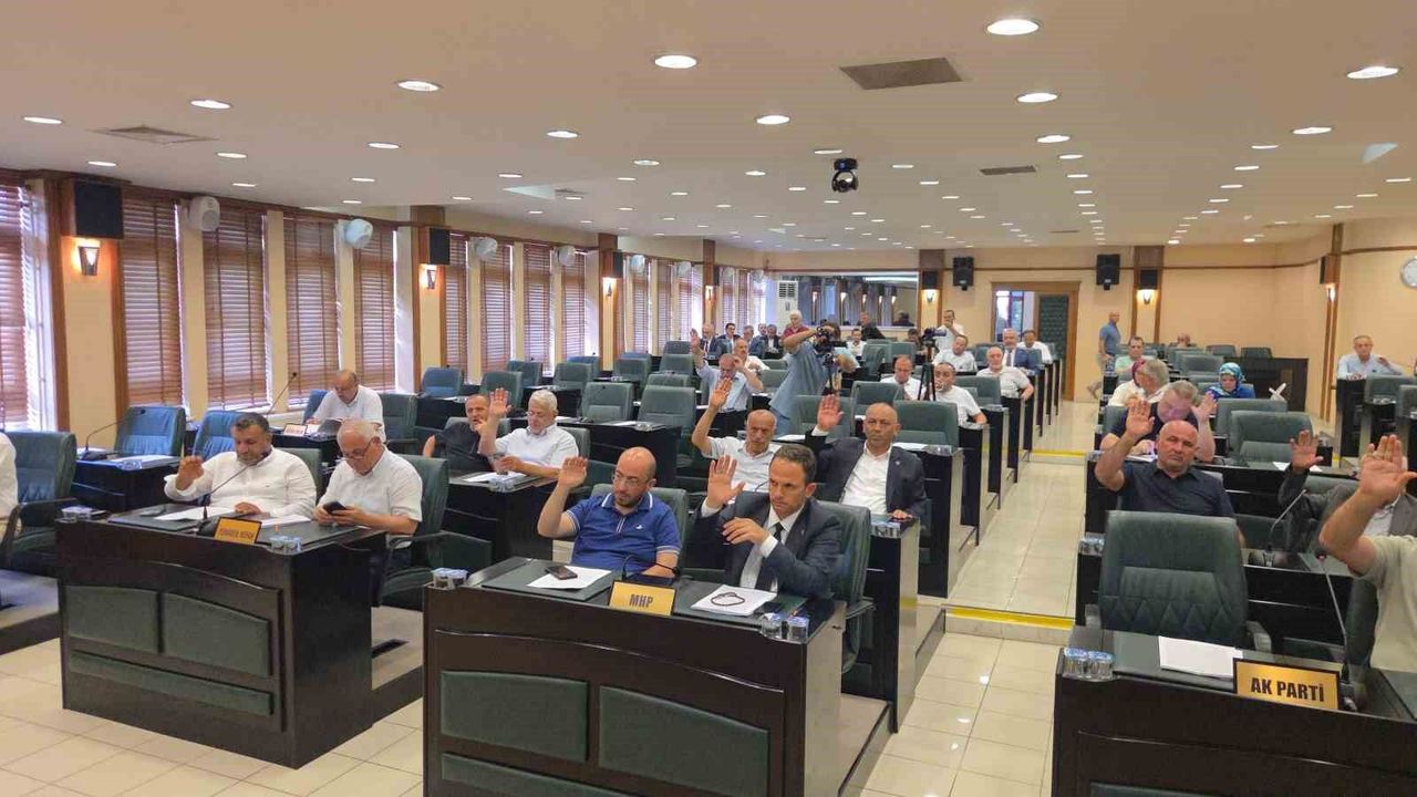 Samsun'da ulaşıma zam teklifi meclisten geçti