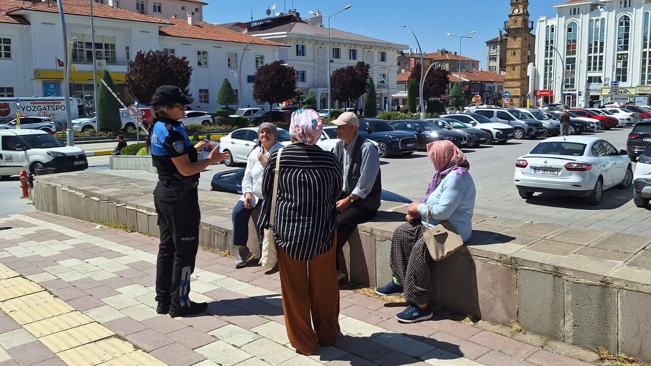 Yozgat'ta Polisten 2 Bin 714 Vatandaşa Güvenlik Bilgilendirmesi