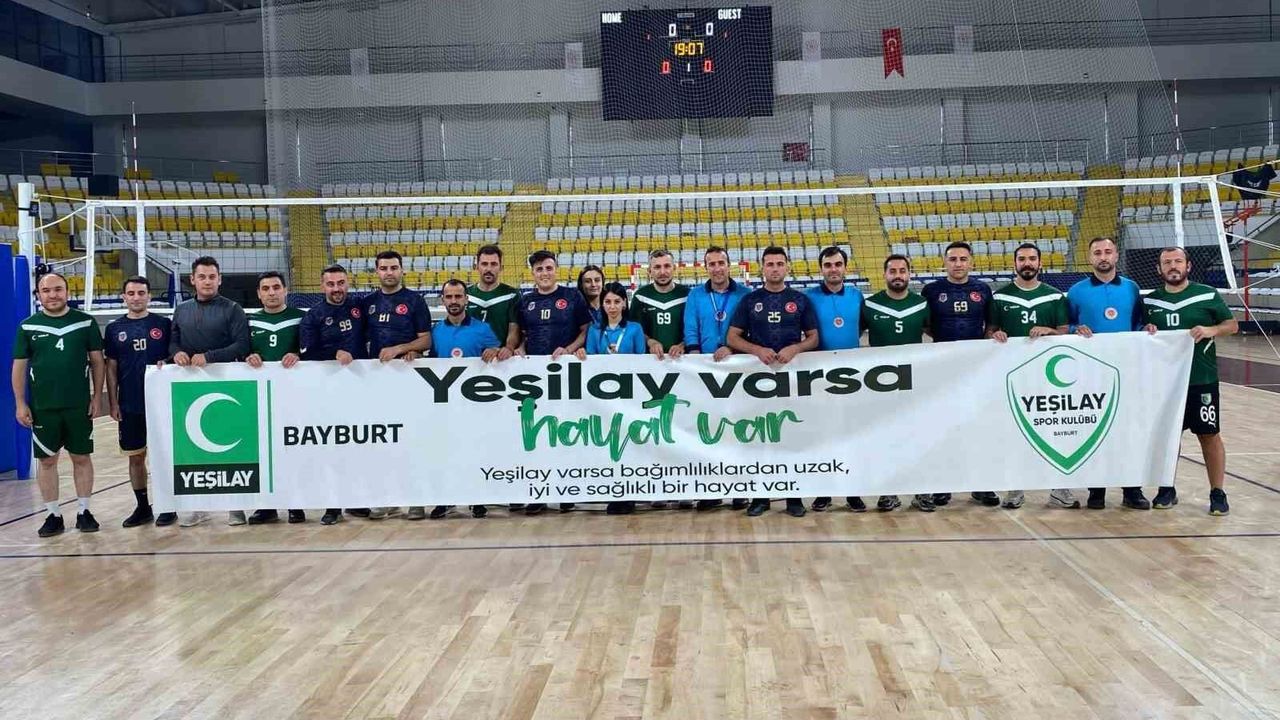 Bayburt’ta kurumlar arası voleybol turnuvası düzenlendi