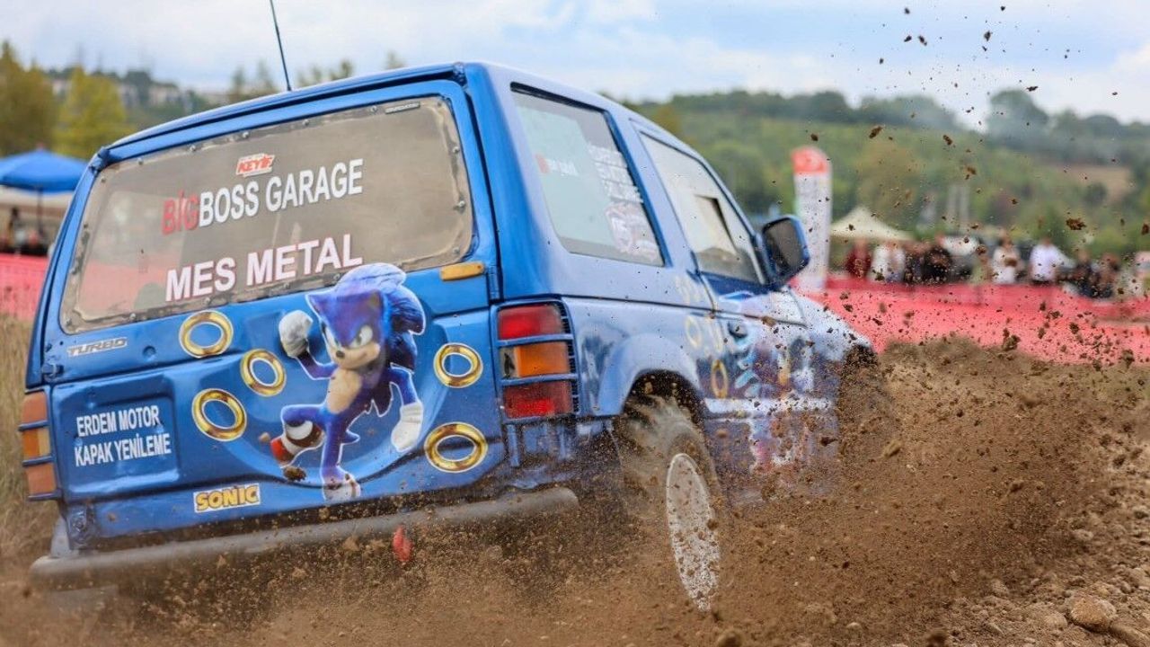 Kartepe’de off-road tutkunları sınırları zorladı