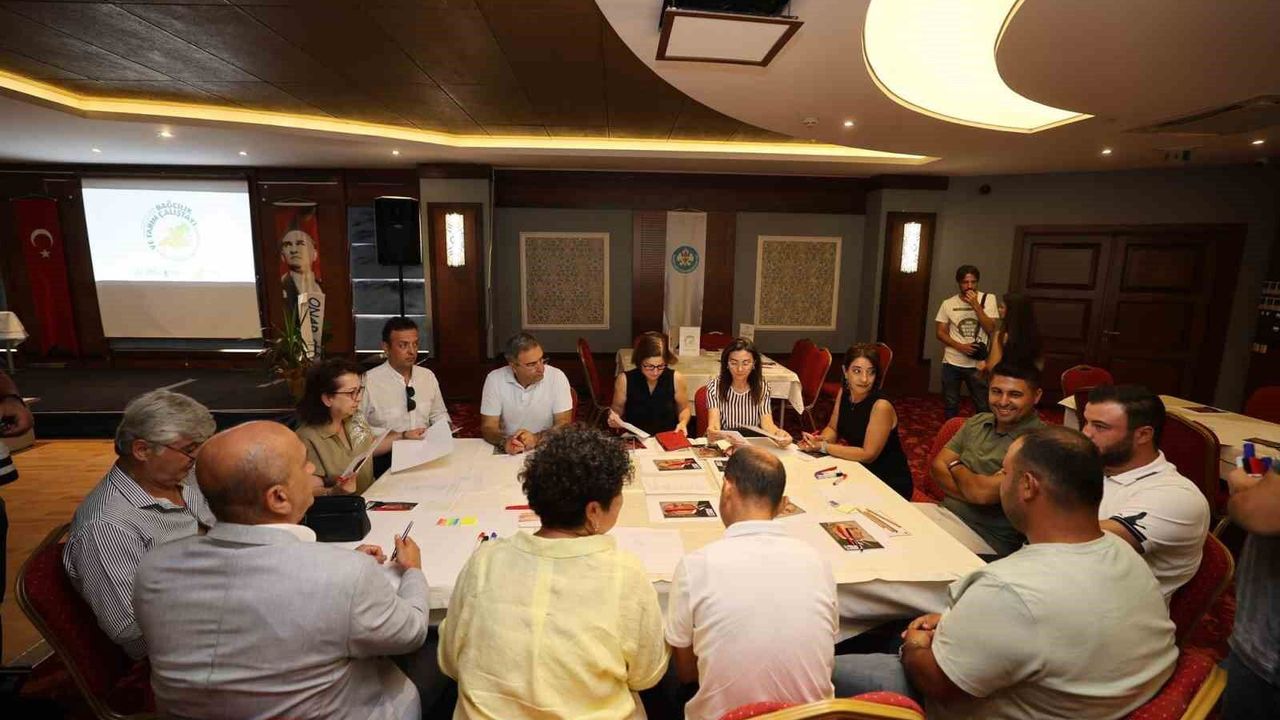 Şehzadeler'de Bağcılık ve Tarım Çalıştayı düzenlendi