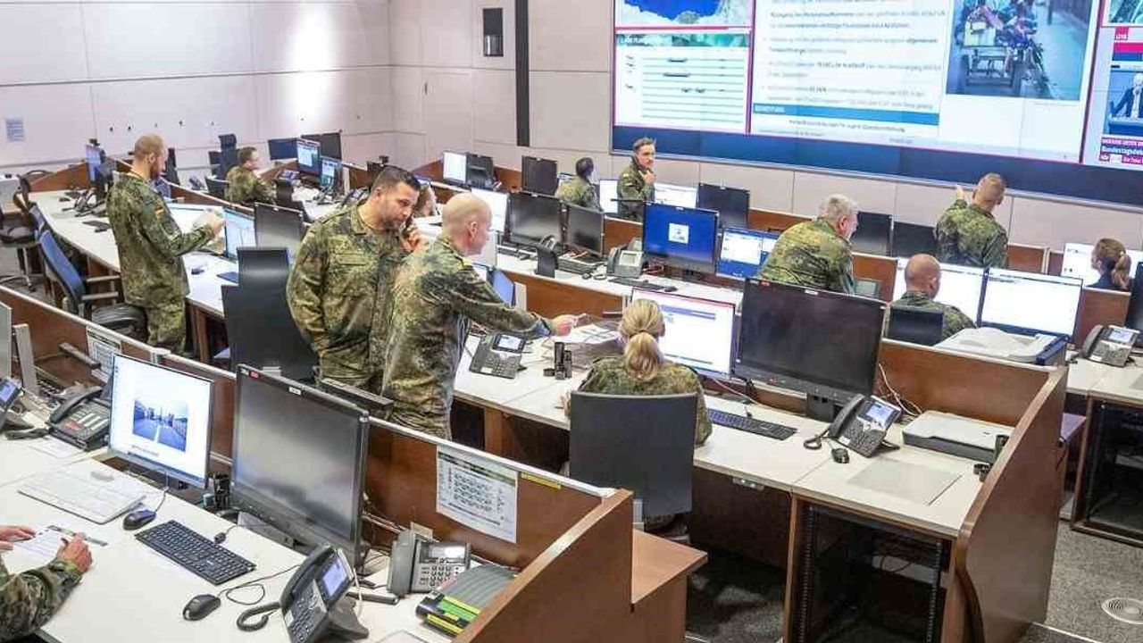 Almanya'dan Rus sabotajı alarmı: Tehdit ilk kez 'B' kategorisinde