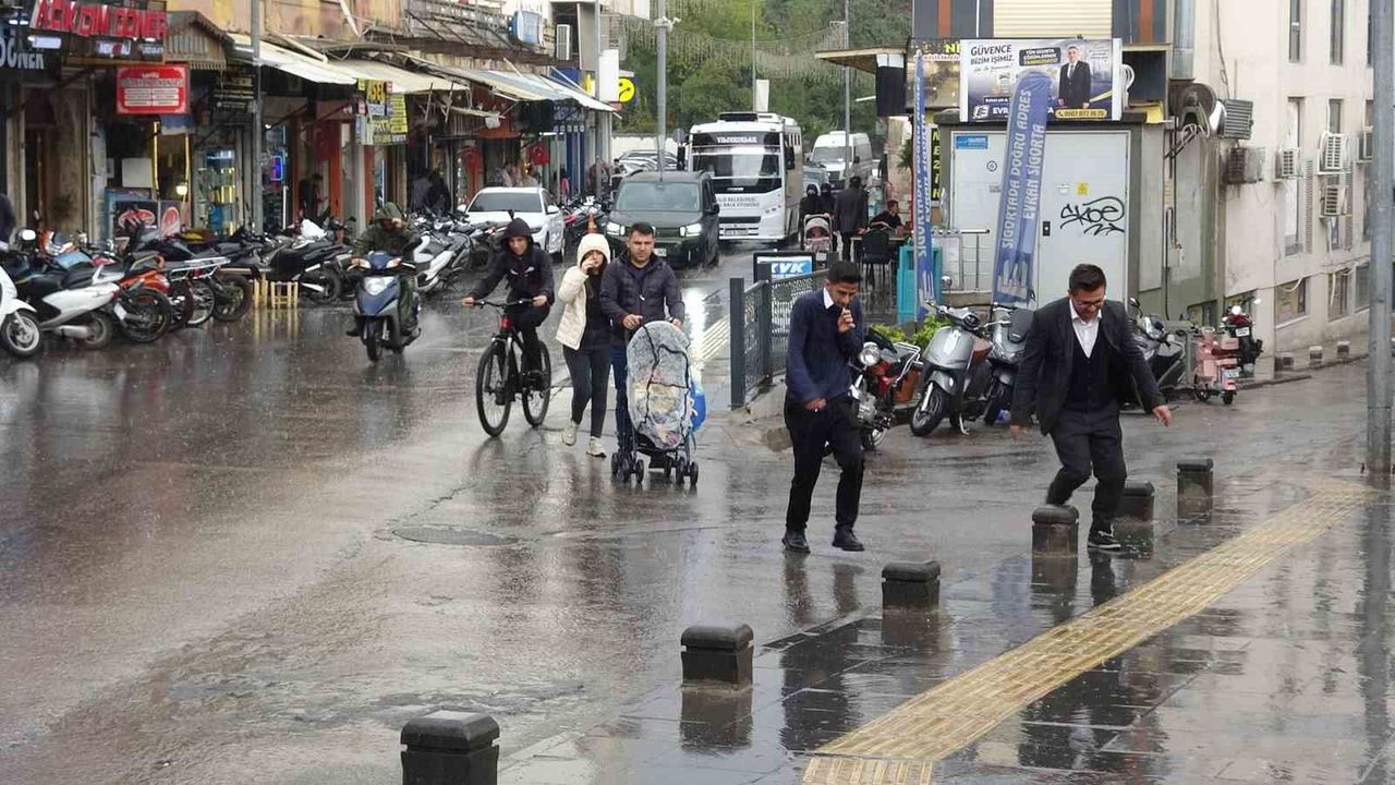 Kilis'te kuvvetli yağış etkili oldu