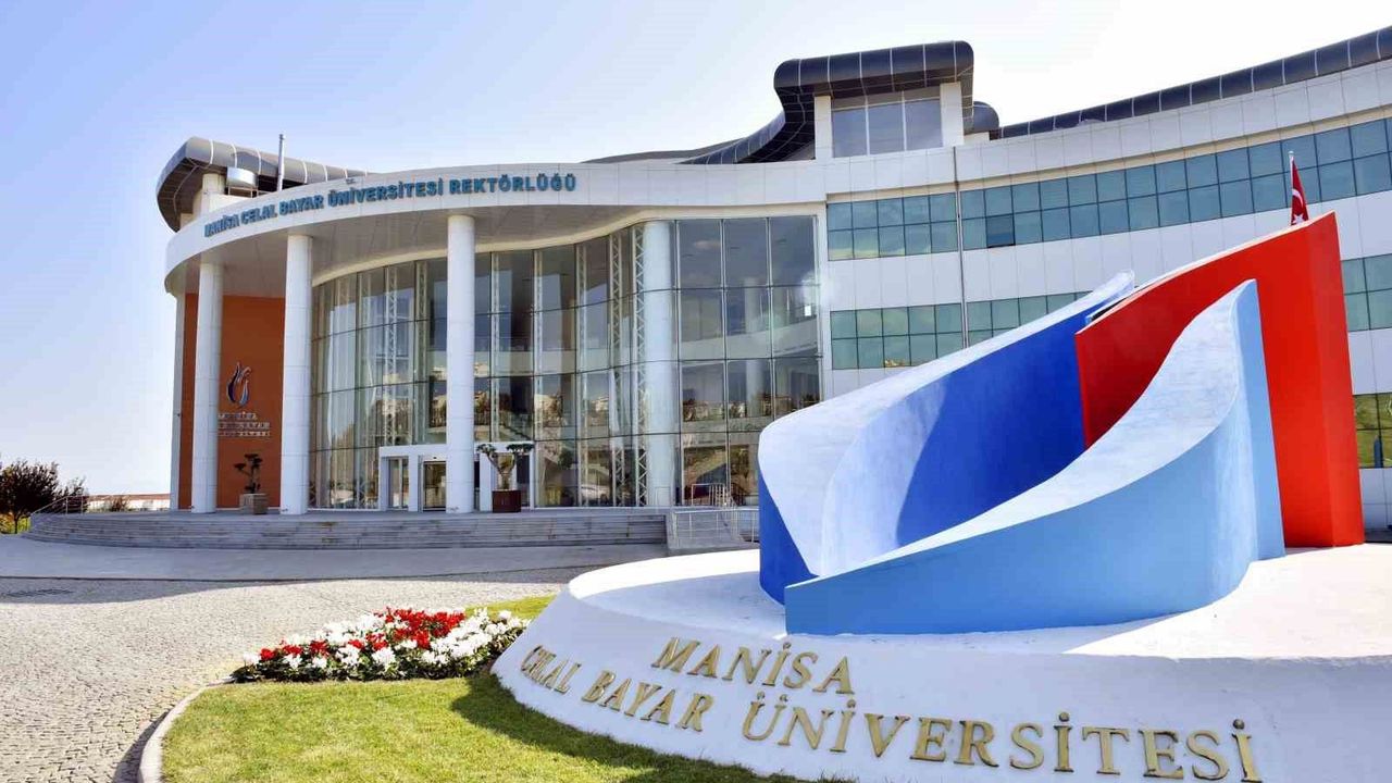MCBÜ'den dünya listesinde su ve enerji başarısı