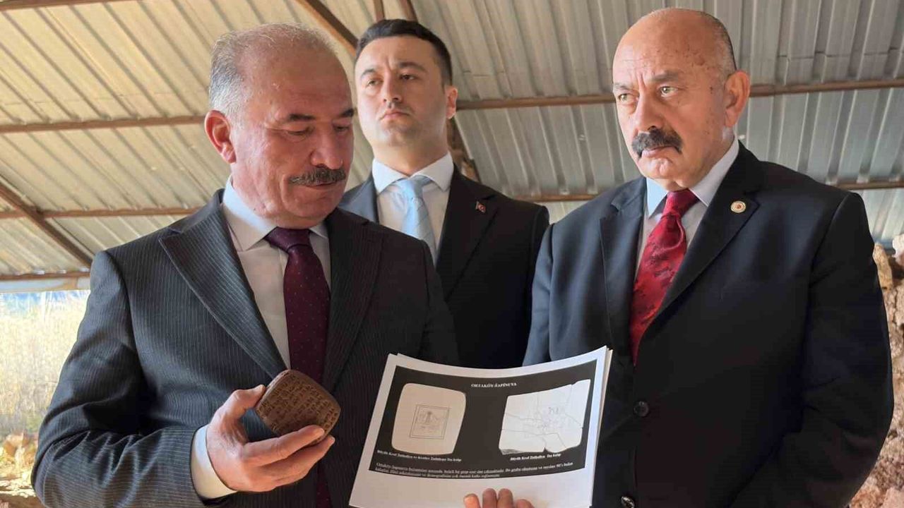 Şapinuvada'daki kazı çalışmalarında çıkartılan çivi yazılı tabletlerin UNESCO listesine alınması hedefleniyor