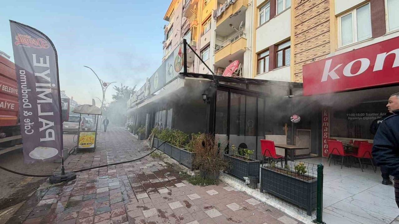 Yerköy'de İş Yeri Yangını Söndürüldü
