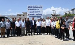 Nevşehir Hatay'a sebze hali yaptırıyor