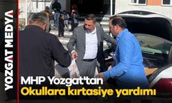 MHP Yozgat'tan okullara kırtasiye yardımı