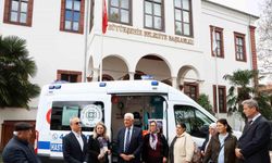 Merhum Özbay ailesinden Büyükşehir’e hasta nakil ambulans bağışı