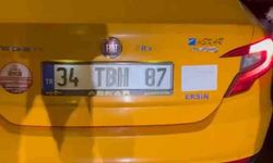 İstanbul’da taksi krizleri kamerada: Sürücü taksimetre açmayıp bin lira istedi, yolcu ise ücreti ödemedi
