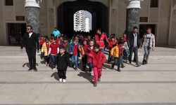 Şahinbey Belediyesi Sarıkayalı çocuklara unutamayacakları bir gün yaşattı